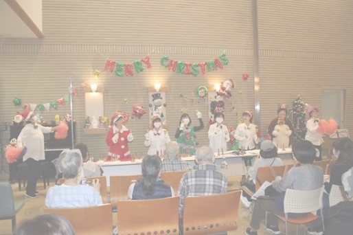 クリスマスコンサートを開催しました！！